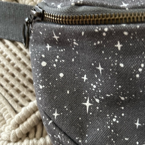 Danica Studio belt bag / cross body - Picture 3 of 13